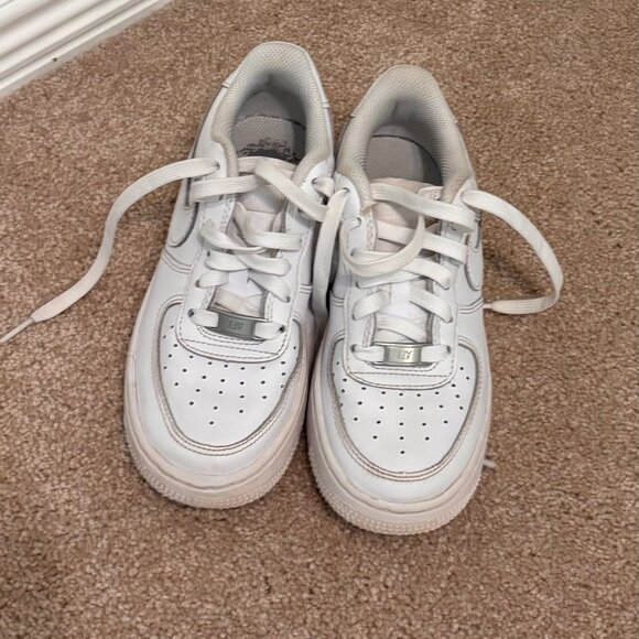 Nike Kids Grade School Air Force 1 Shoes - Picture 1 of 8